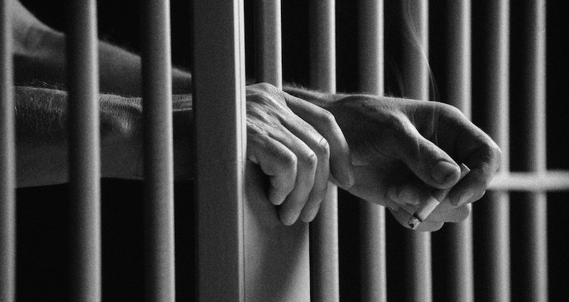 Roumanie : derrière les barreaux des prisons, violence et surpopulation