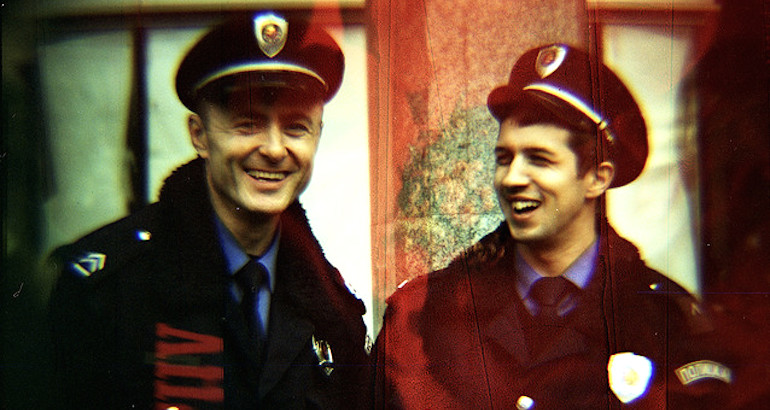 Serbie : la police embauche des Roms