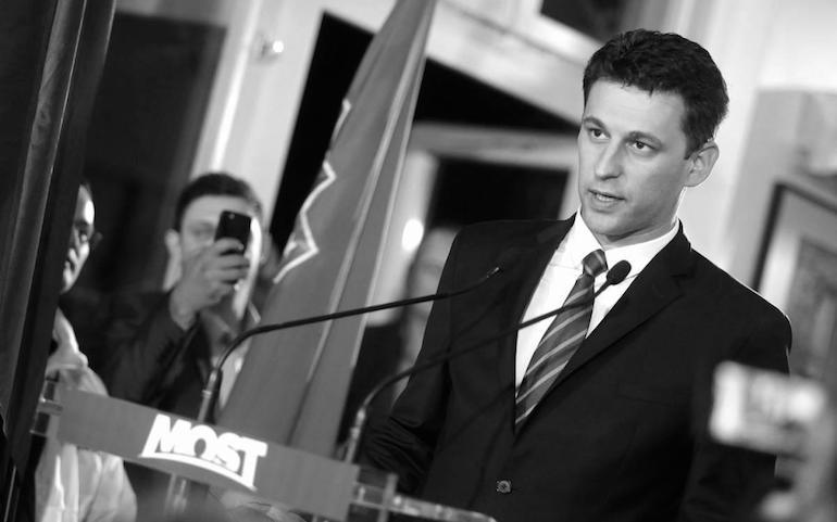 Nouveau gouvernement en Croatie : Most, la croix et la bannière