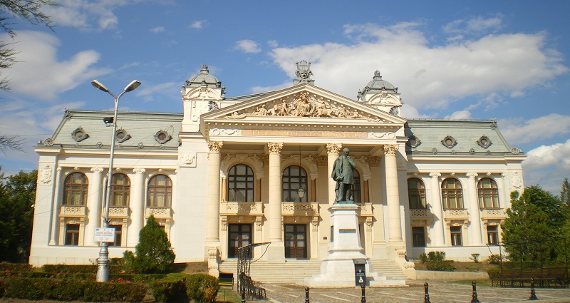 teatrul_vasile_alecsandri_iasi.jpg