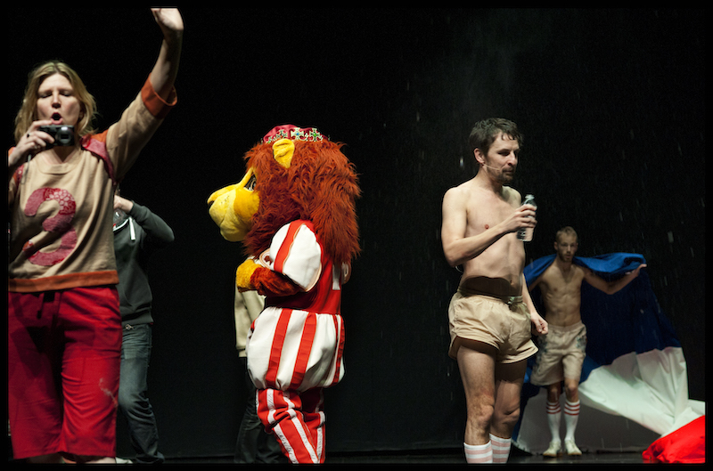 Théâtre : avec « Do you still love me ? », Sanja Mitrović fait monter le football sur scène