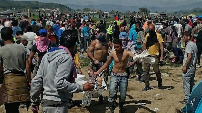 Violence policière à Idomeni : la frontière de la honte