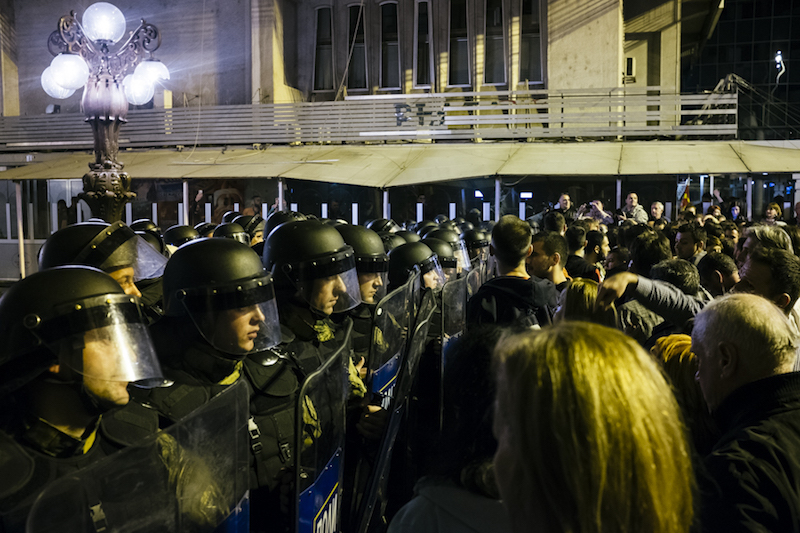 À Skopje, révolution colorée vs défense de la Macédoine