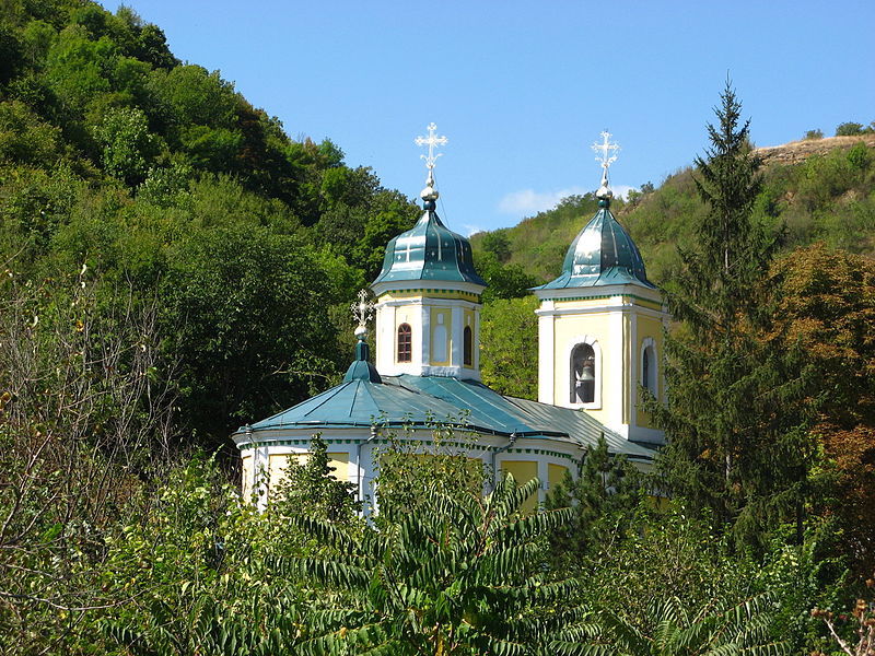 Moldavie : rituels d&rsquo;exorcisme au monastère de Saharna