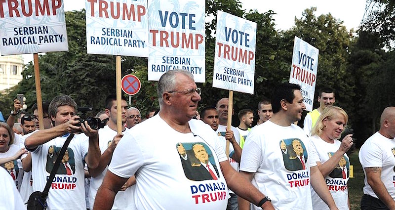Manifestation du SRS le 17/8/2016 contre la venue à Belgrade du vice-président américain Joe Biden