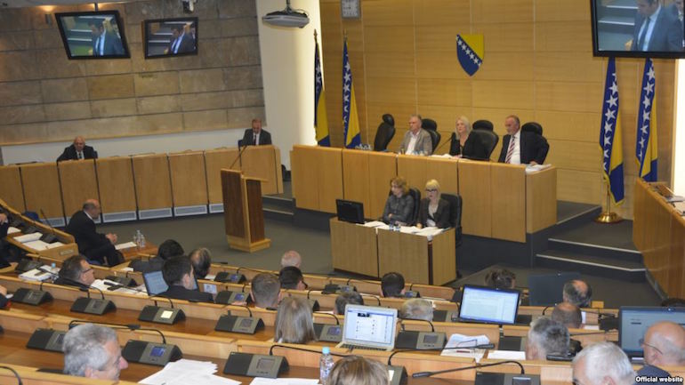 Bosnie-Herzégovine : ces étranges allers-retours entre la prison et les bancs du Parlement
