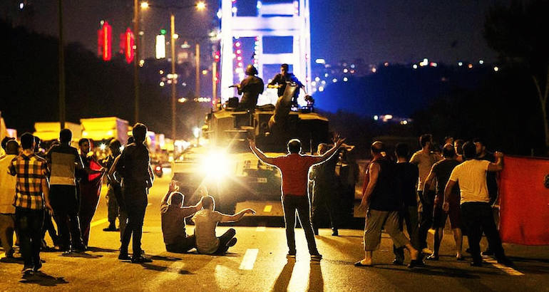 Turquie : ces opposants qui se réfugient en Grèce