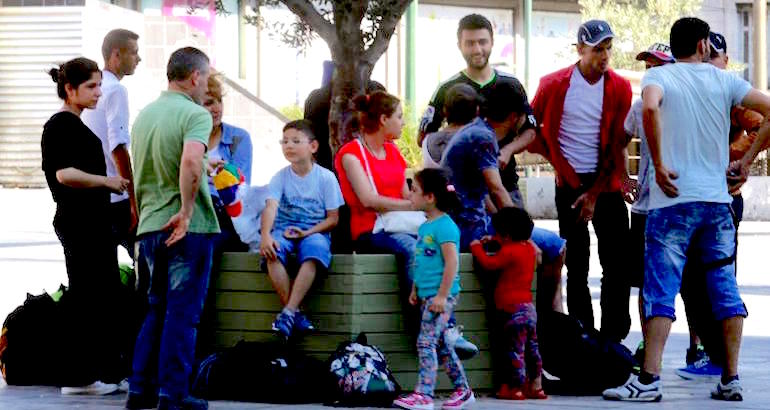 Grèce : à Athènes, la population soutient l&rsquo;accueil des réfugiés