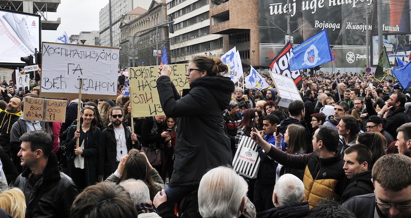La Serbie contre Vučić : les raisons de la révolte