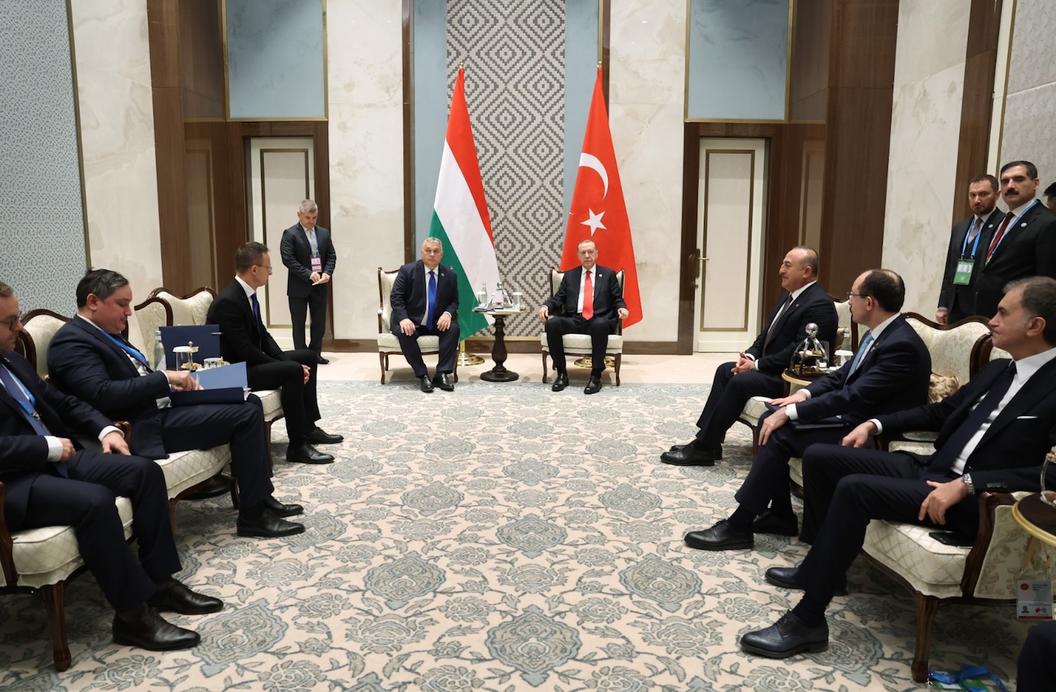 Serbie : Erdoğan et Orbán, les vrais modèles politiques de Vučić