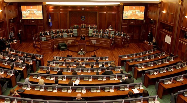 Élections au Kosovo : la coalition des commandants et l&rsquo;ombre de Belgrade