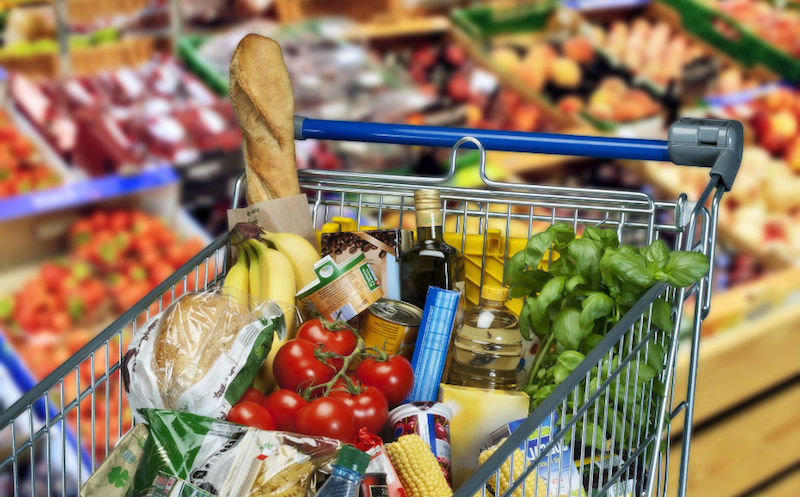 Kosovo: ces employés surexploités de la grande distribution