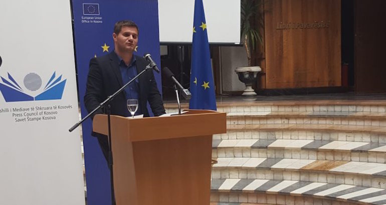 Kosovo : agression contre le directeur du site d&rsquo;information Insajderi