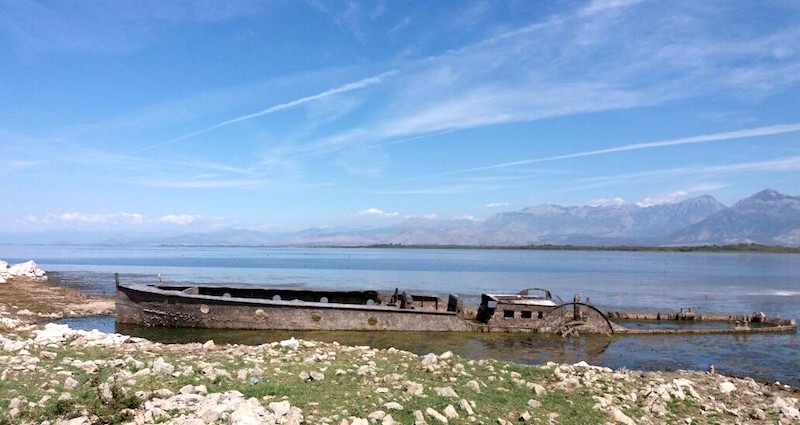 Albanie : la sécheresse dévoile un navire de guerre austro-hongrois dans le lac de Shköder
