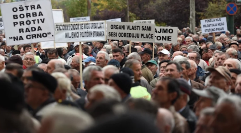 Bosnie-Herzégovine : les retraités en colère contre la précarité