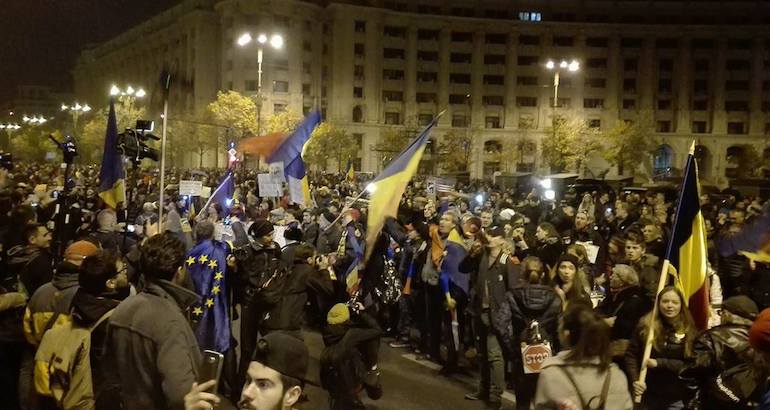 Manifs anti-corruption en Roumanie : « Nous ne voulons pas être une nation de voleurs »