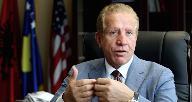 Kosovo : Behgjet Pacolli, le ministre milliardaire qui a porté plainte contre son pays