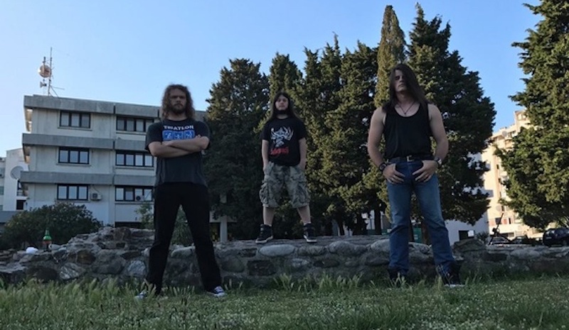 Blog • Gros riff et cheveux longs: Rikavac donne au Montenegro une touche metal