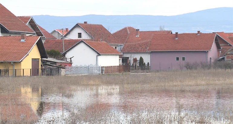 Inondations et glissements de terrain : la Serbie orientale sous les eaux