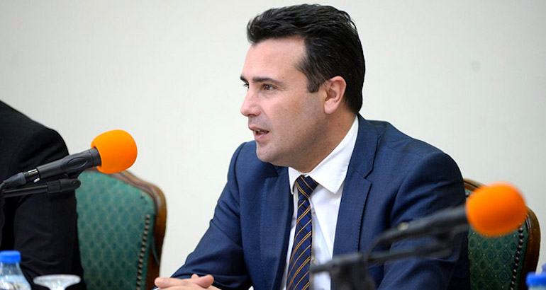 Macédoine : après avoir échappé à la destitution, le gouvernement Zaev veut séduire l&rsquo;UE