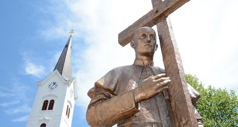 Croatie : l&rsquo;Église catholique célèbre la mémoire du cardinal Stepinac, collaborateur des oustachis