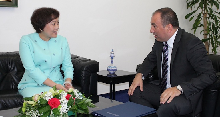 La Bosnie-Herzégovine se met à l&rsquo;heure chinoise