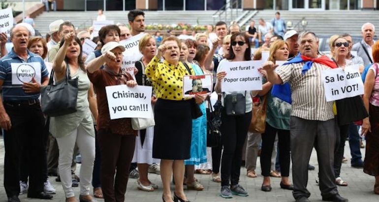 Moldavie : la société civile manifeste, le pouvoir invente un «&nbsp;complot pro-russe&nbsp;»