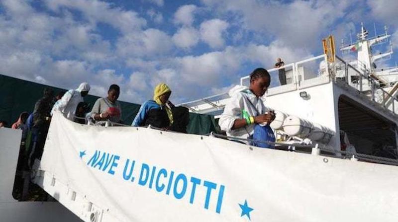 Réfugiés : l&rsquo;Albanie va accueillir 20 passagers du Diciotti