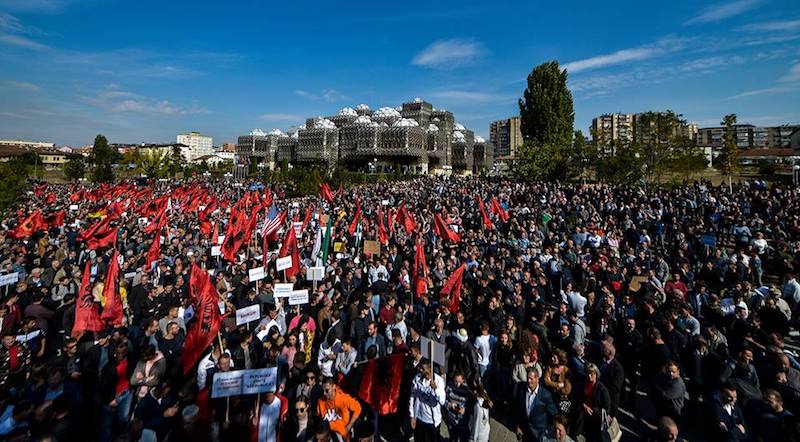 Kosovo : Vetëvendosje dans la rue contre la «&nbsp;correction&nbsp;» des frontières