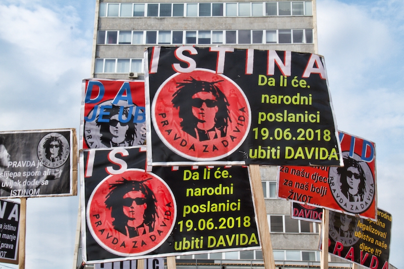 Bosnie-Herzégovine : la mort de David vient téléscoper la campagne électorale en RS