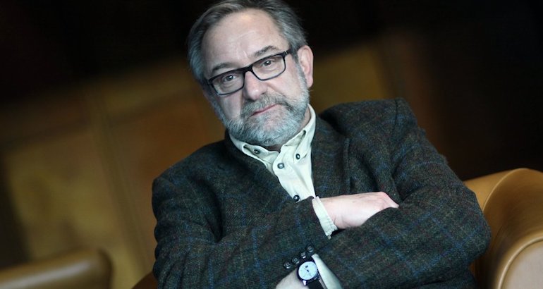 Slovénie : quand un avocat anti-avortement conduit des pères en colère à Strasbourg