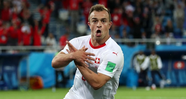 Football : Xherdan Shaqiri n&rsquo;ira pas en Serbie jouer le match Liverpool-Belgrade