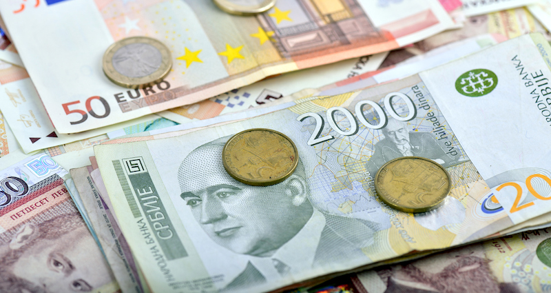 Impôts en Serbie : le paradis pour les grands patrons, l&rsquo;enfer pour les pauvres