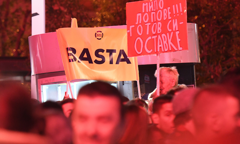 Monténégro : les citoyens dans la rue pour «résister» contre le régime Đukanović