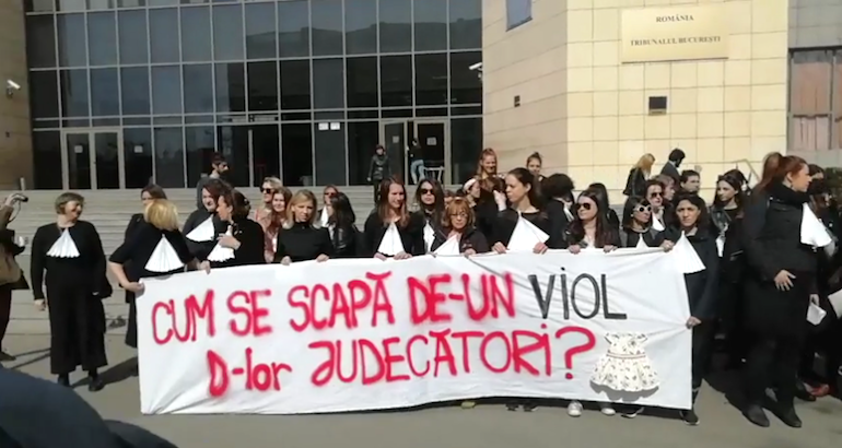8 mars : les Balkans manifestent pour les droits des femmes