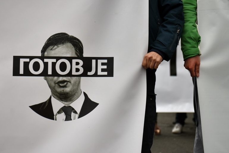 Serbie : le comique ukrainien et les sandwiches de Vučić