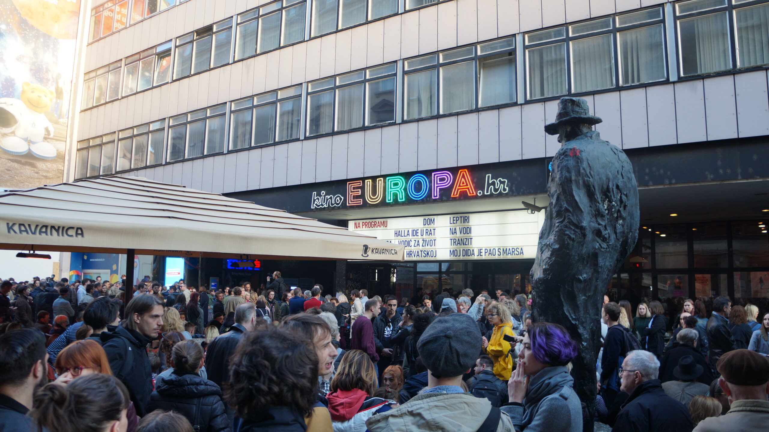 Croatie : le Kino Europa, «&nbsp;dernier bastion de la culture à Zagreb&nbsp;», ferme ses portes