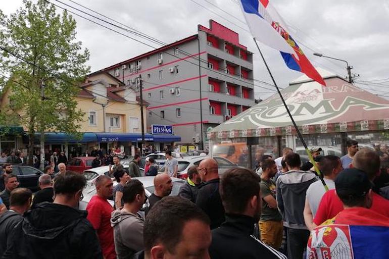 Serbie : quand les nationalistes s&rsquo;en prennent à un boulanger albanais