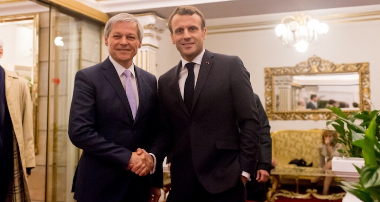 Dacian Cioloş, le «&nbsp;Macron roumain&nbsp;» en campagne pour les européennes, et un peu pour la présidentielle