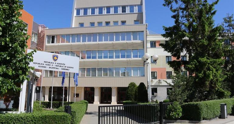 Kosovo : un tribunal international pour juger les crimes de guerre serbes ?