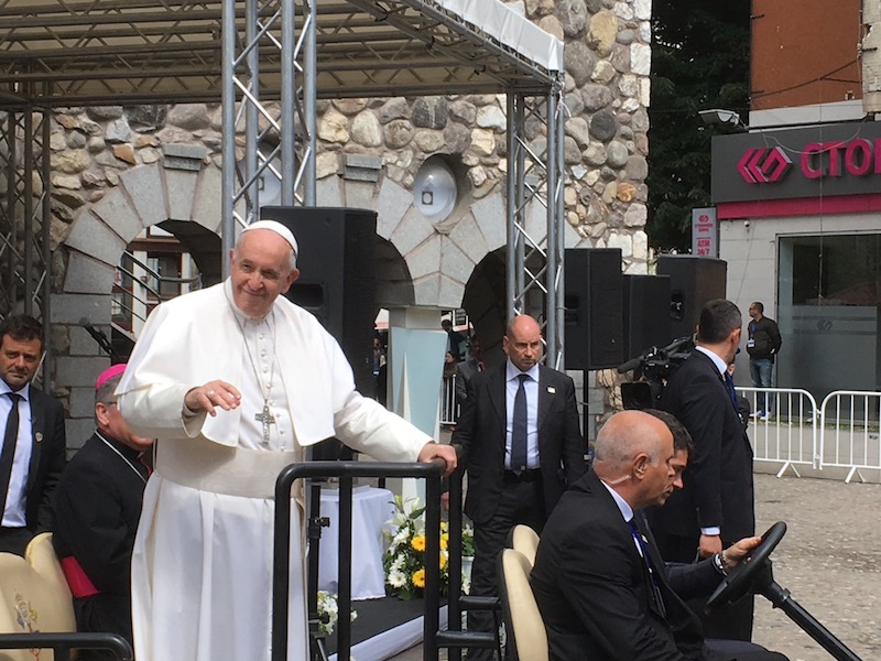 Le pape François à Skopje pour célébrer la mosaïque de la Macédoine