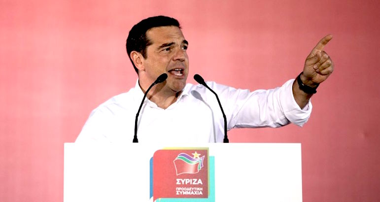 Le Premier ministre Alexis Tsipras en meeting à Aigaleo