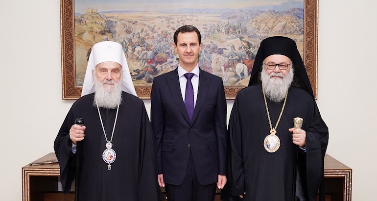 Serbie : quand le patriarche Irinej rend visite à Bachar al-Assad en Syrie