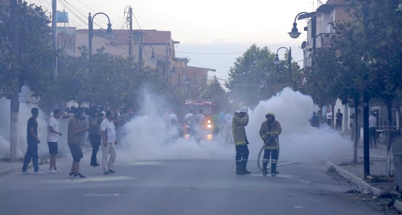 L&rsquo;Albanie va-t-elle plonger dans le chaos ?
