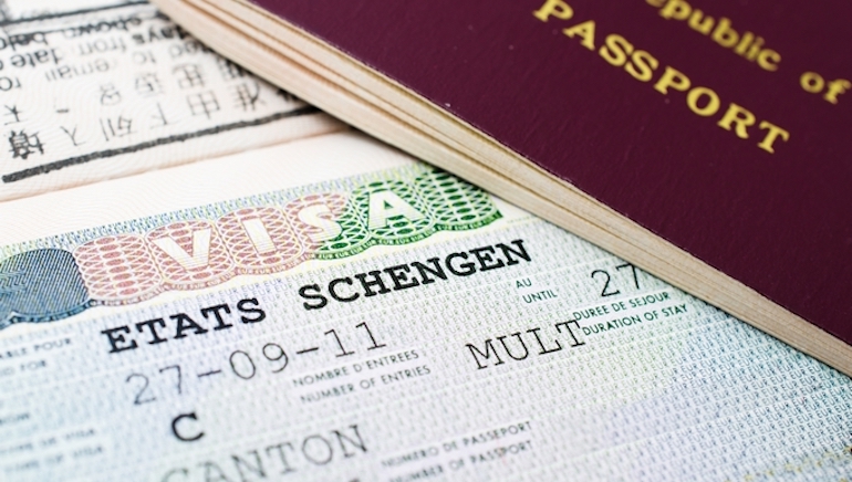 qr_visa_schengen_680.jpg