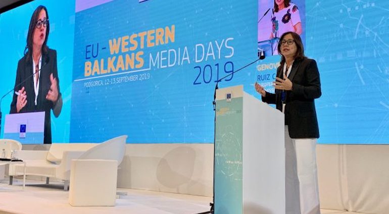 UE : une vaine séance de «thérapie collective» pour les médias des Balkans