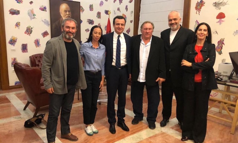 Gérard Depardieu tourne en Albanie un film sur Milošević