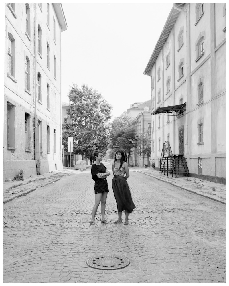 Les autrices de ce blog, Ninon et Raphaëlle.