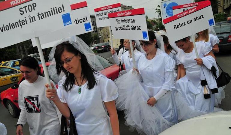 Violences domestiques en Roumanie : les femmes sont toujours à la merci de leur conjoint