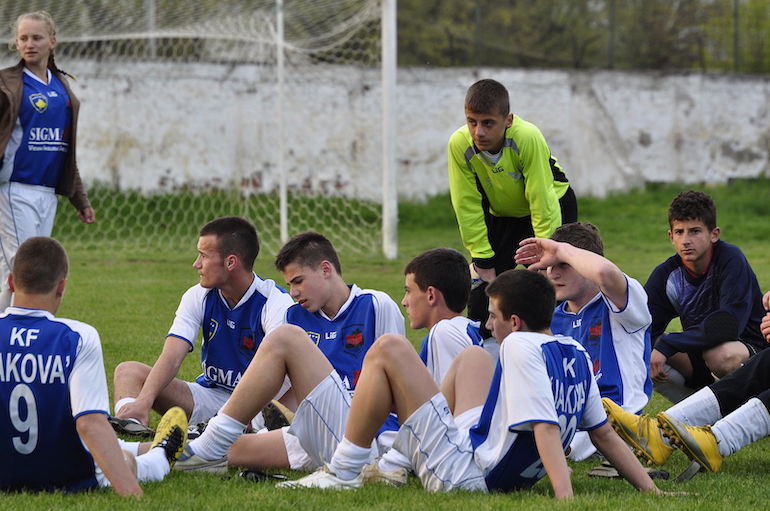 Kosovo : « un Serbe a le droit d&rsquo;être élu au Parlement, mais pas de jouer au football »